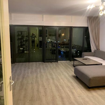 ロッテルダムStunning View Apt Free Parkingアパートメント エクステリア 写真