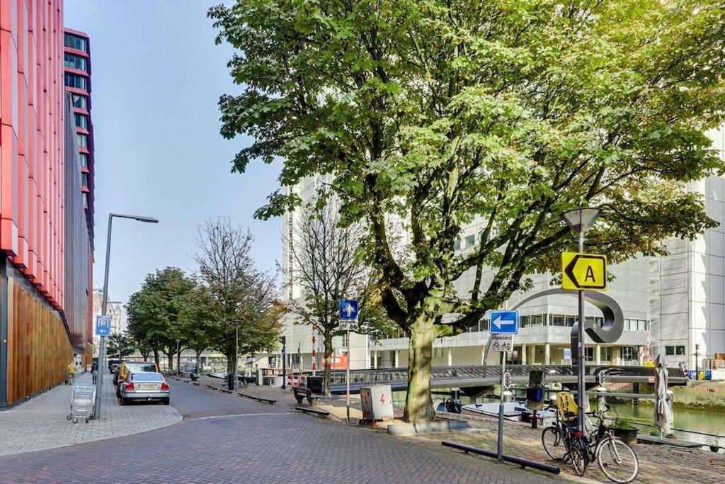 ロッテルダムStunning View Apt Free Parkingアパートメント エクステリア 写真